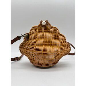 PATRICIA NASH Cala Luna clam rattan small crossbody bag - Natural /Beige